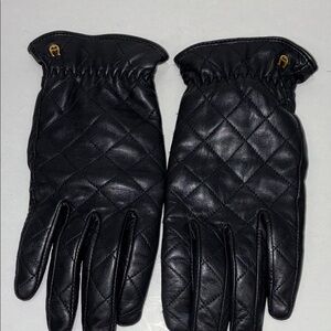 Etienne Aigner Black Quilted Leather Gloves